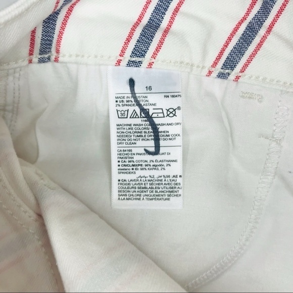 New! Old Navy High Rise Button Fly Blue Red Stripes Patriotic Denim Jean Shorts - Picture 10 of 10